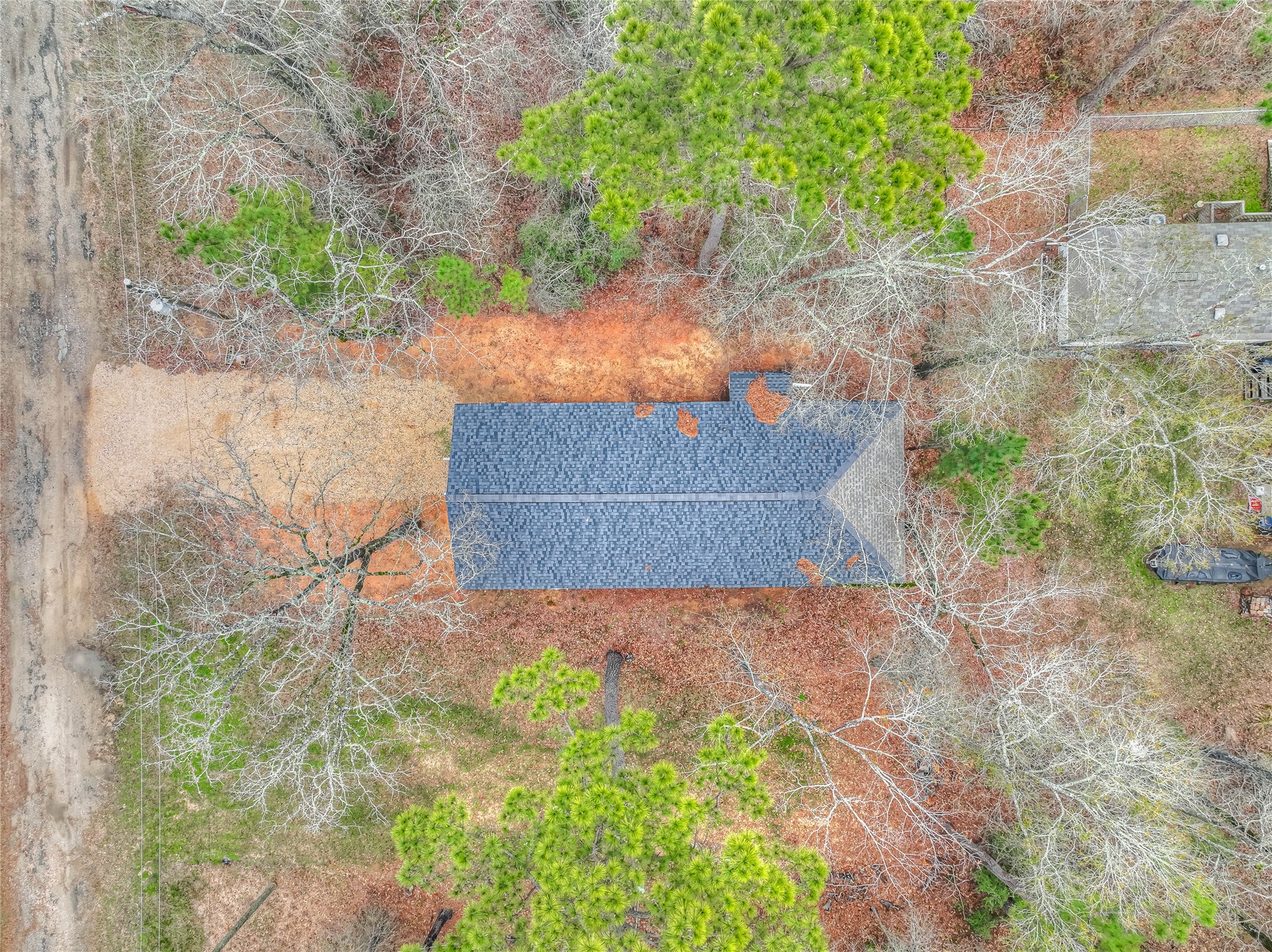 161 Evergreen Livingston, TX 77351 - Photo 31 of 34 Roof is only 3 years old.