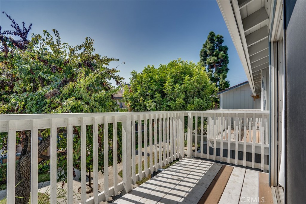 16734 Algonquin Street, Unit 6 Huntington Beach, CA 92649 - Photo 21 of 27