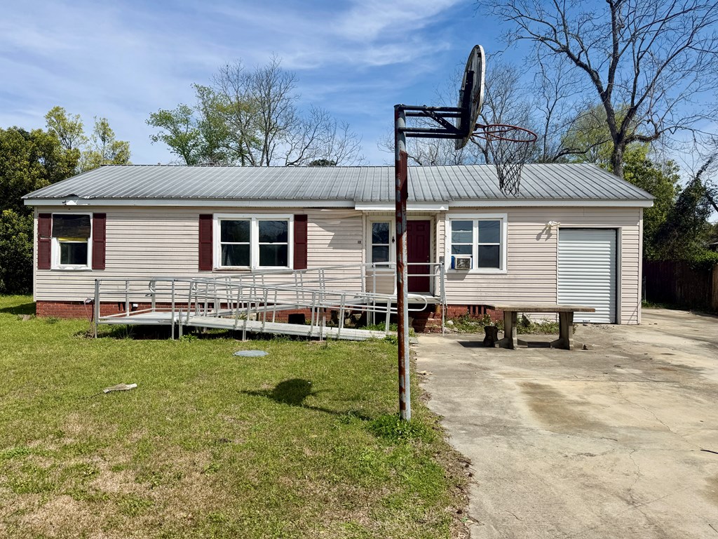 111 South Forest Street Geneva, AL 36340 - Photo 18 of 22