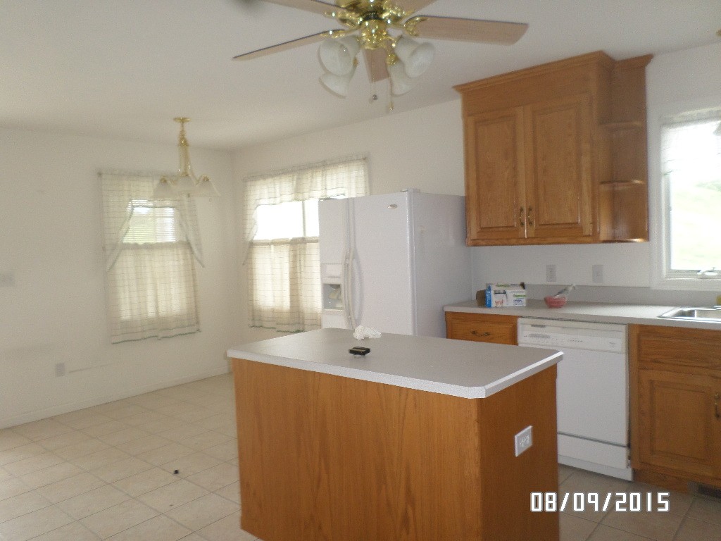 8 Fox Run Road, Unit 2B Blackstone, MA 01504 - Photo 3 of 9 Gallery Image 3