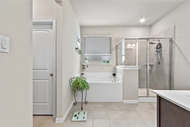 $440,000 | 2517 Southern Oak Trail, Terrell, TX 75161