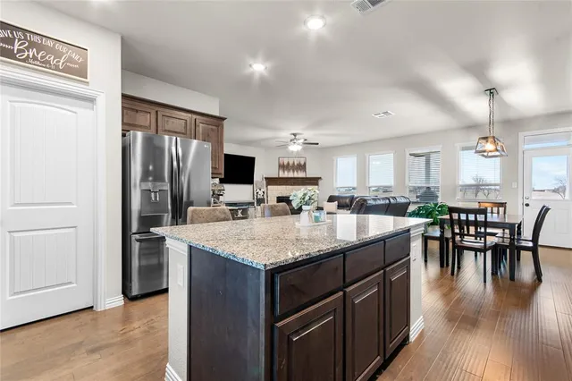 $440,000 | 2517 Southern Oak Trail, Terrell, TX 75161