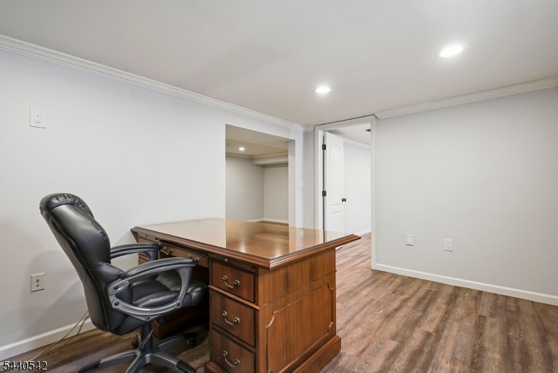 65 Washington Valley Road Warren, NJ 07059 - Photo 44 of 49