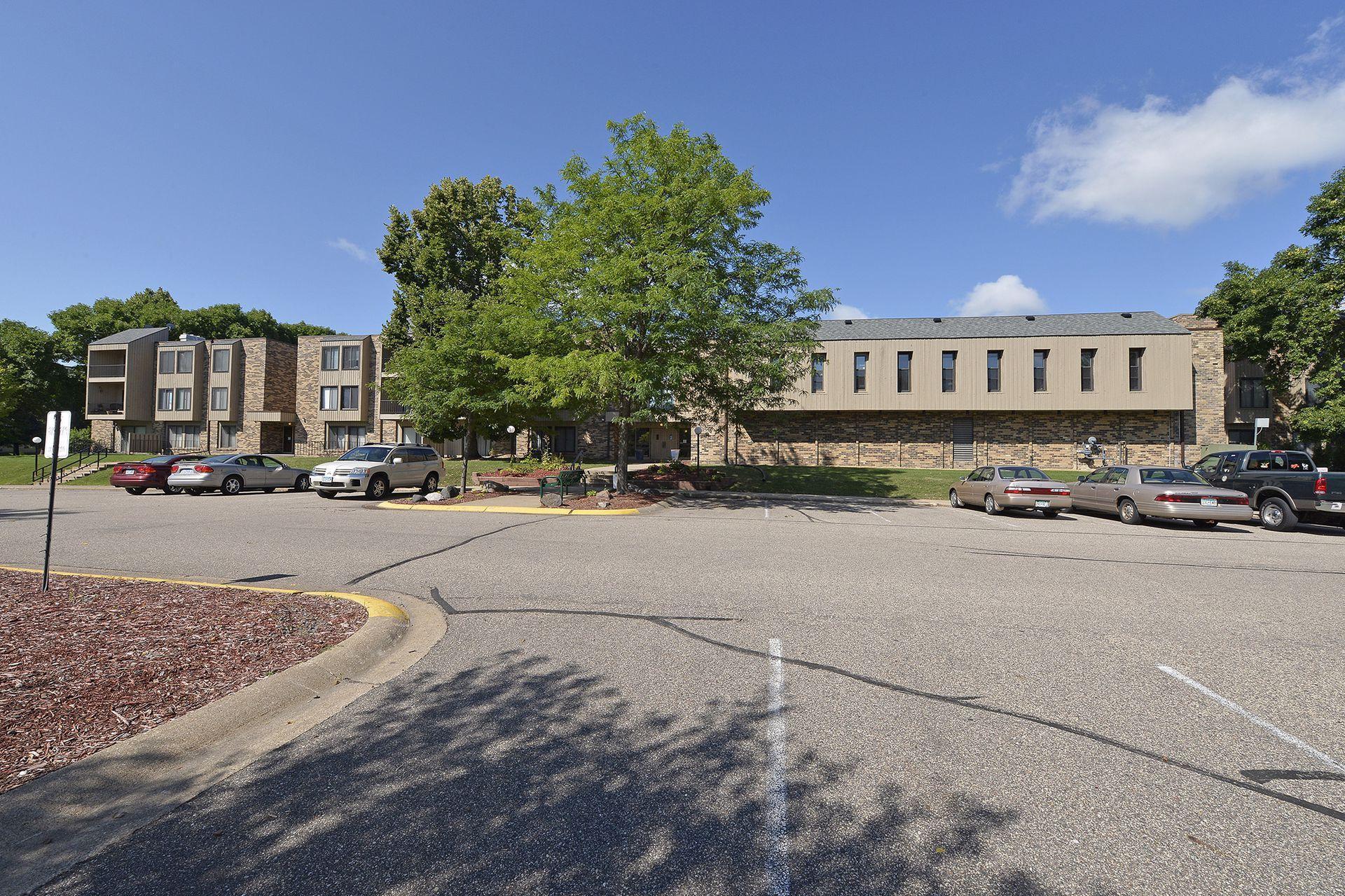 450 Ford Road, Unit 303 St. Louis Park, MN 55426 - Photo 31 of 32