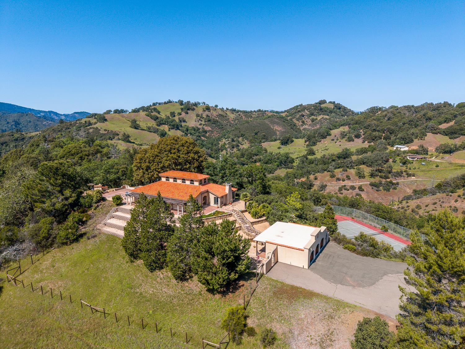 8000 Boonville Road Ukiah, CA 95482 - Photo 2 of 40