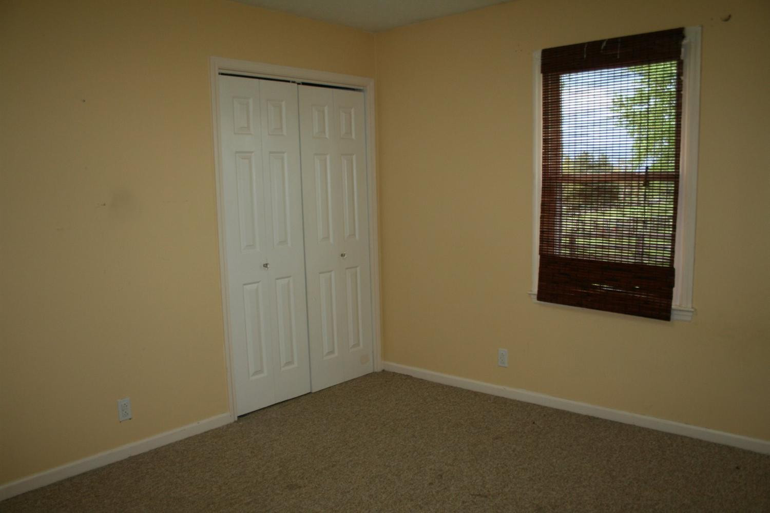 1347 Johnson Road Lawrenceburg, KY 40342 - Photo 12 of 41 Photo 12