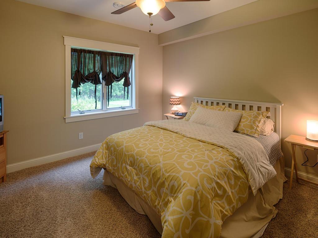 7620 Ridgeview Way Chanhassen, MN 55317 - Photo 20 of 24