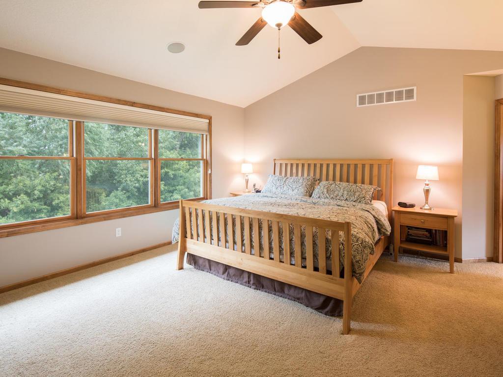 7620 Ridgeview Way Chanhassen, MN 55317 - Photo 10 of 24