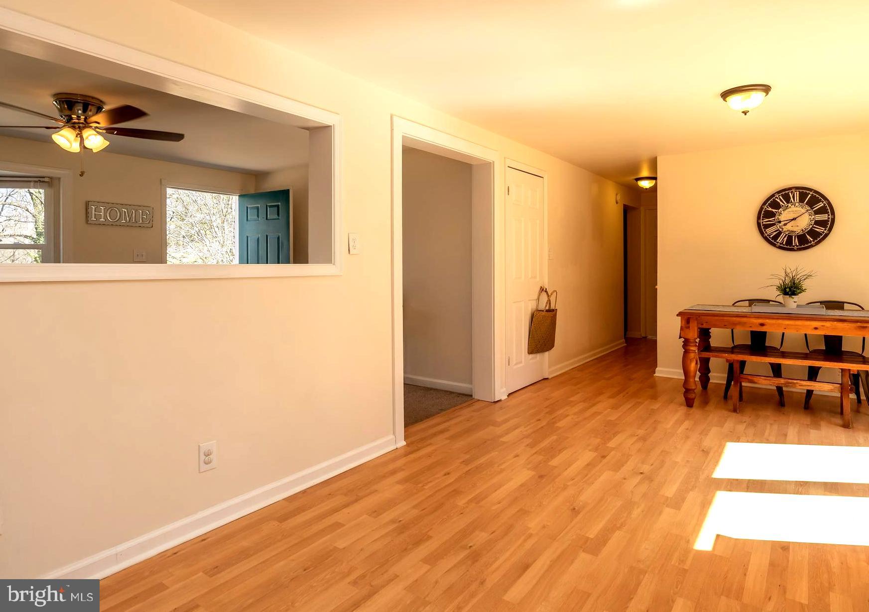 949 Hilltop Road Arnold, MD 21012 - Photo 16 of 42 Adjoining Casual Dining Area