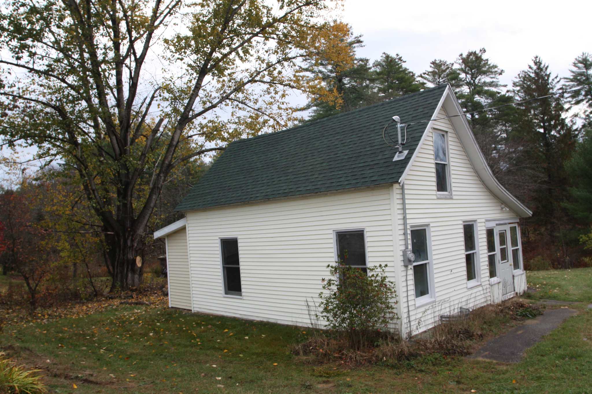 124 South Barnstead Road Barnstead, NH 03225 - Photo 11 of 26
