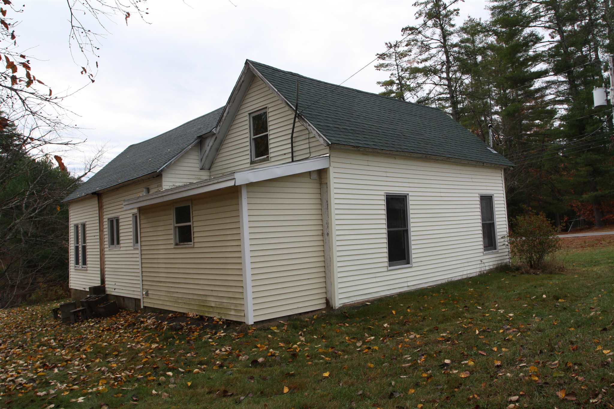 124 South Barnstead Road Barnstead, NH 03225 - Photo 12 of 26