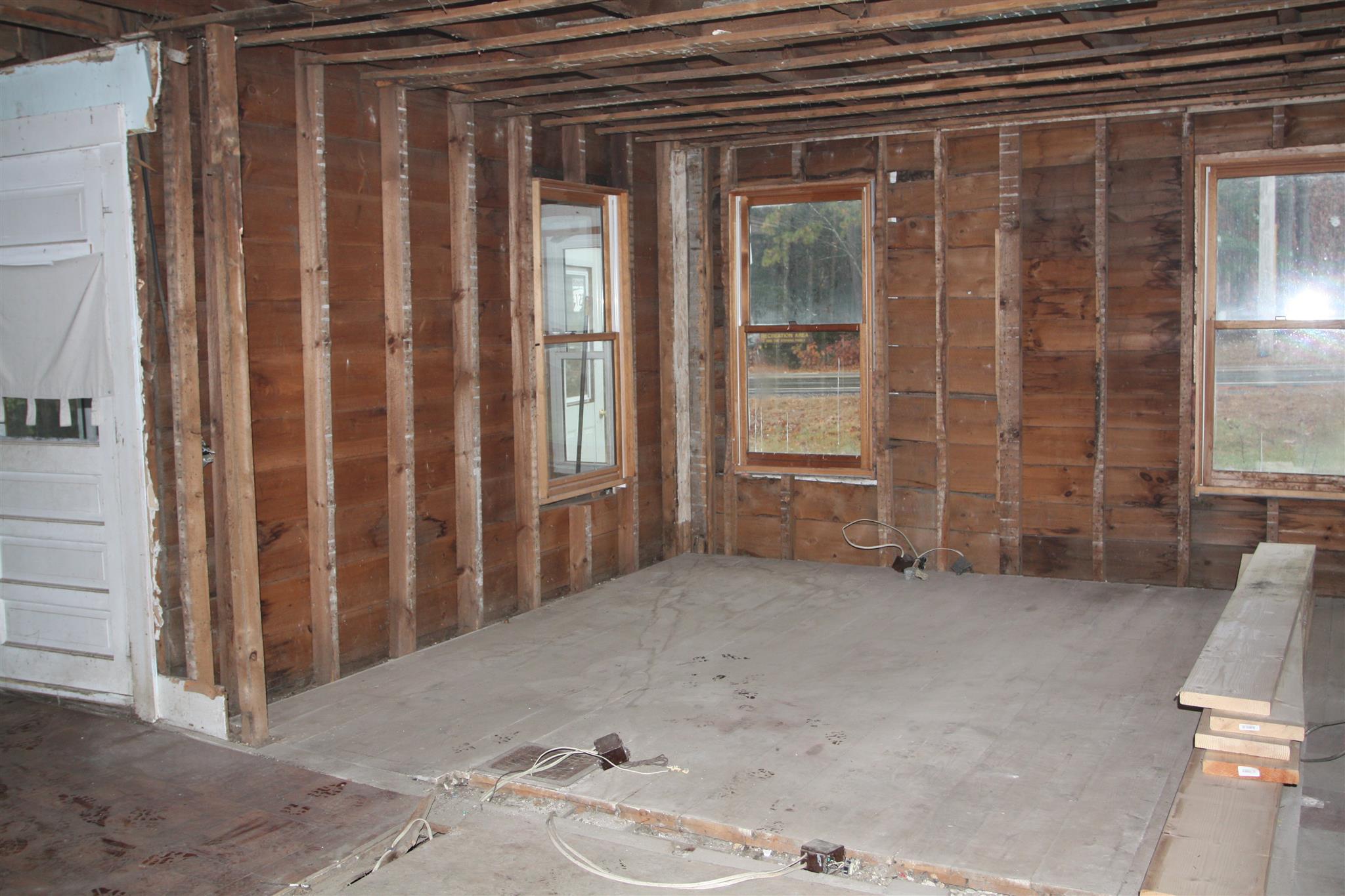 124 South Barnstead Road Barnstead, NH 03225 - Photo 19 of 26