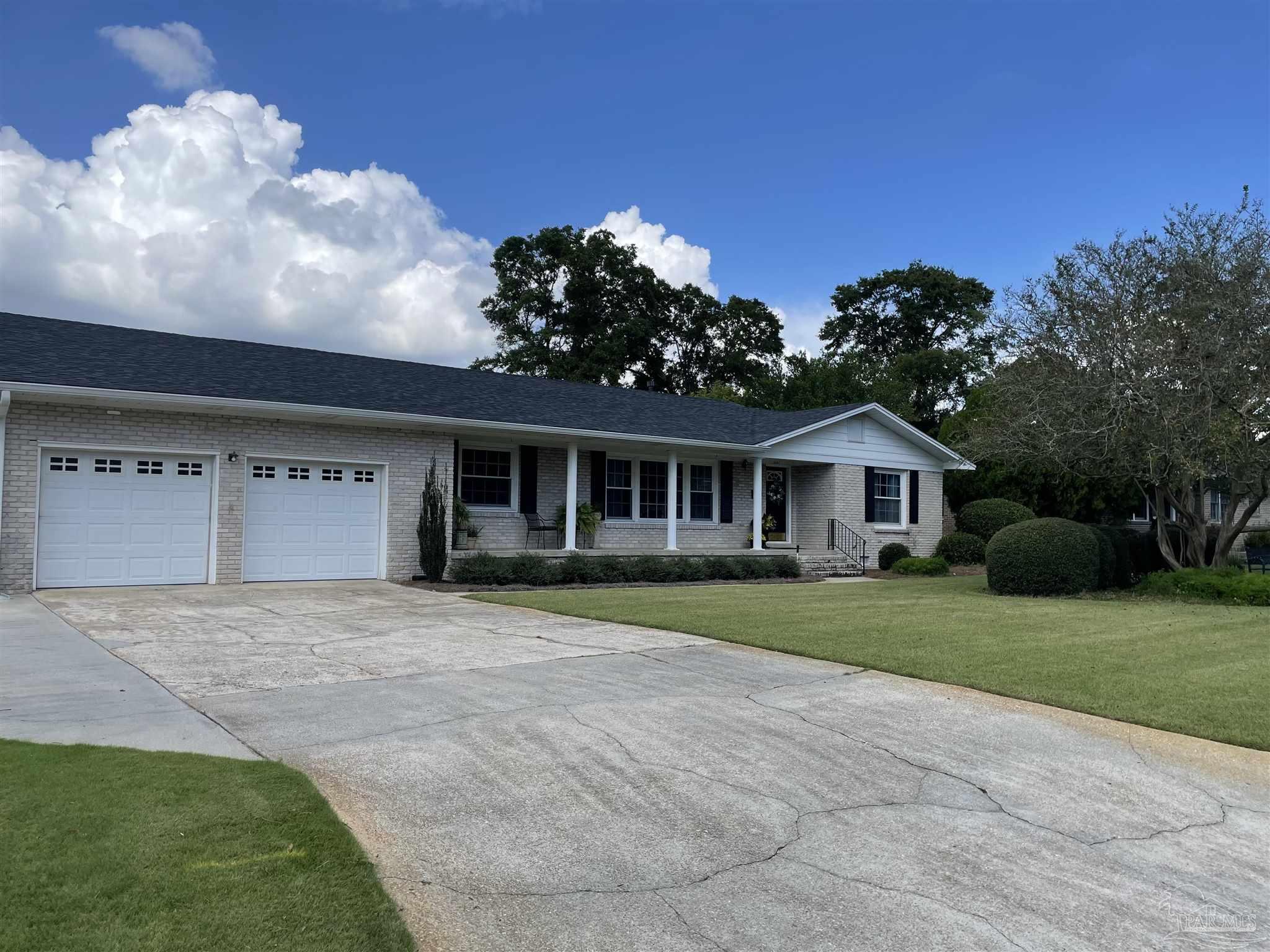 3541 Bonner Road Pensacola, FL 32503 - Photo 4 of 38