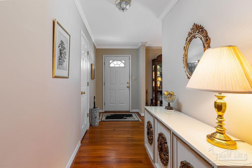 3541 Bonner Road Pensacola, FL 32503 - Photo 7 of 38 Foyer