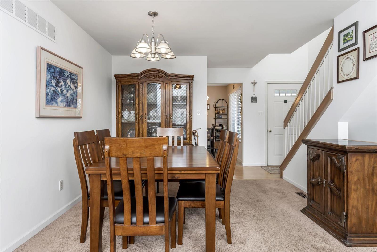 1702 Ridgeview Cir Drive Ballwin, MO 63021 - Photo 12 of 34