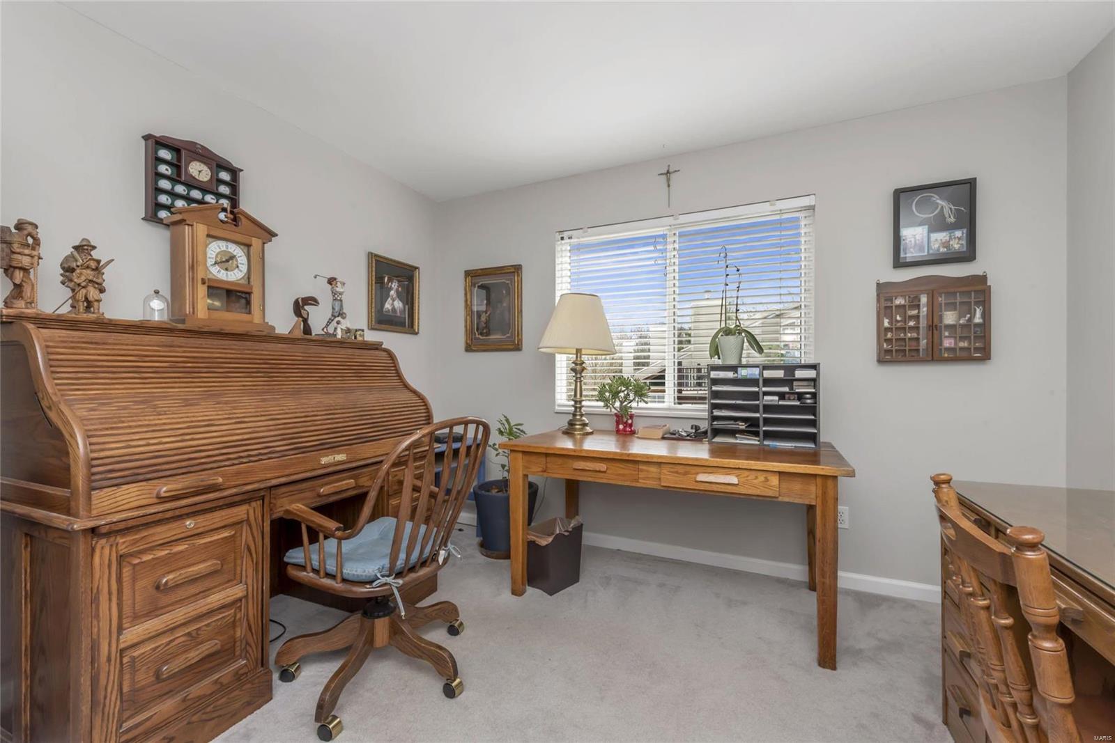 1702 Ridgeview Cir Drive Ballwin, MO 63021 - Photo 21 of 34