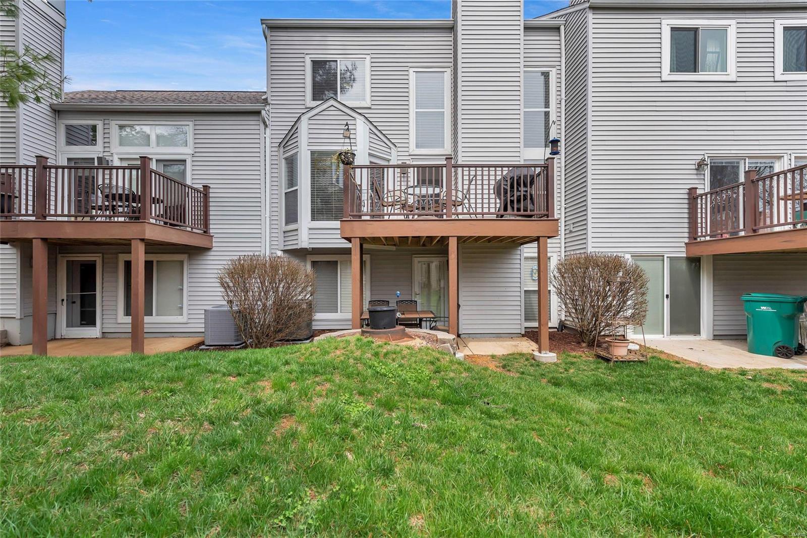 1702 Ridgeview Cir Drive Ballwin, MO 63021 - Photo 30 of 34