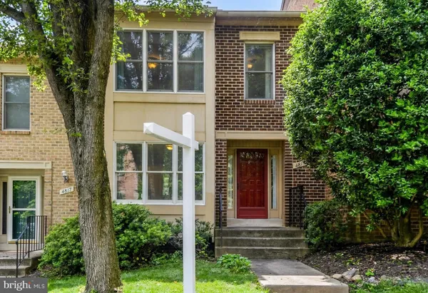 $825,000 | 4815 Cloister Drive, Rockville, MD 20852