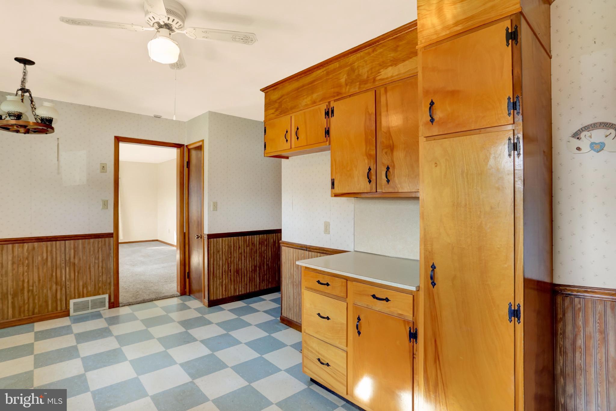 104 West Springville Road Boiling Springs, PA 17007 - Photo 8 of 17 Gallery Image 8