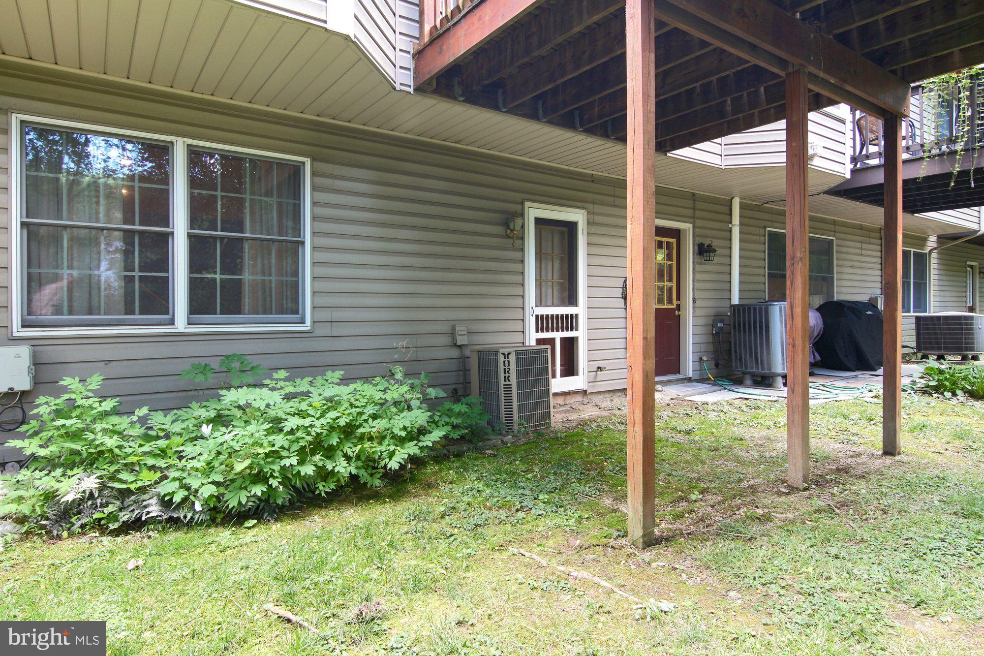 1914 Deer Path Road Harrisburg, PA 17110 - Photo 17 of 19 Gallery Image 17
