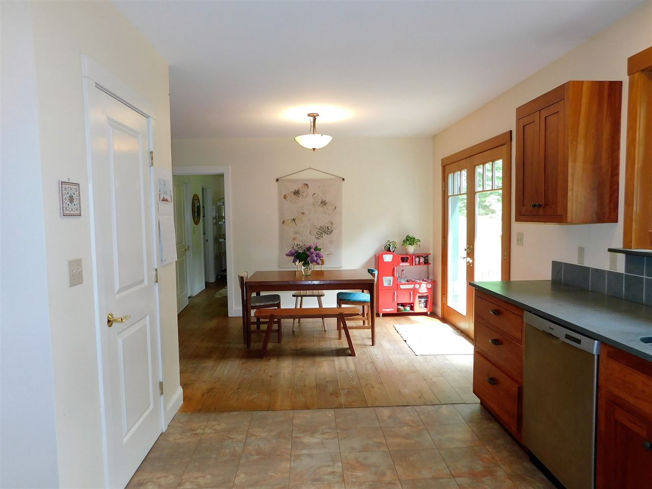 702 White Brook Road Sharon, VT 05068 - Photo 5 of 22