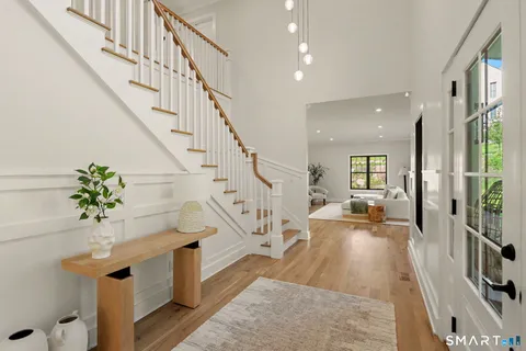 $2,350,000 | 31 Gray Farms Road, Stamford, CT 06905