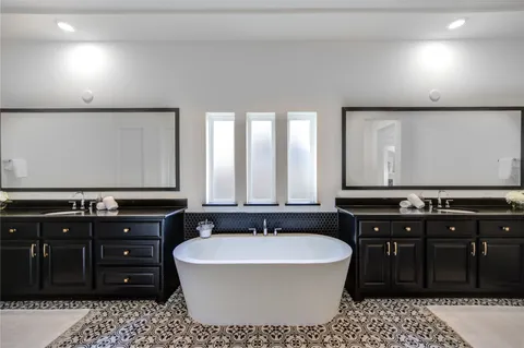 $1,075,000 | 21339 Crescent Winged Drive, Cypress, TX 77433