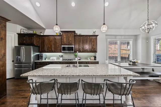 $680,000 | 786 Bordeaux Drive, Rockwall, TX 75087