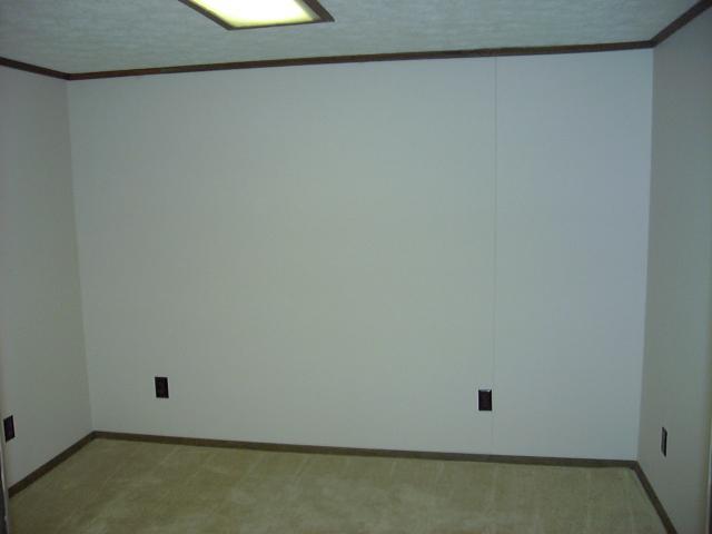 2135 Tupsfield Road Columbus, OH 43229 - Photo 14 of 17 Gallery Image 14