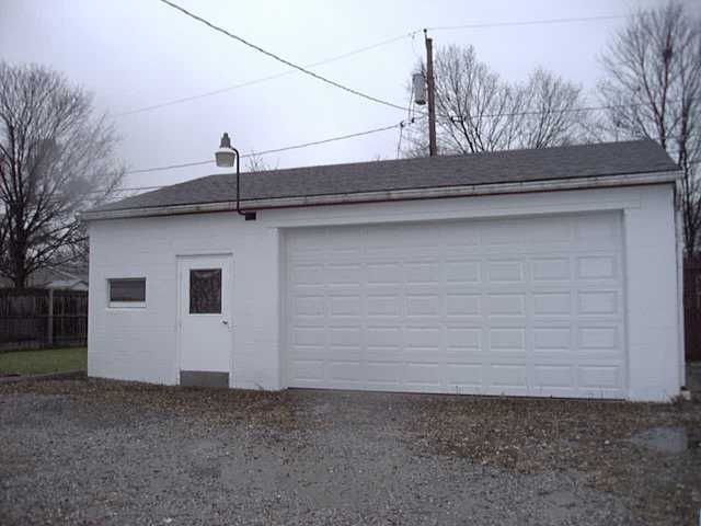 2135 Tupsfield Road Columbus, OH 43229 - Photo 3 of 17 Gallery Image 3