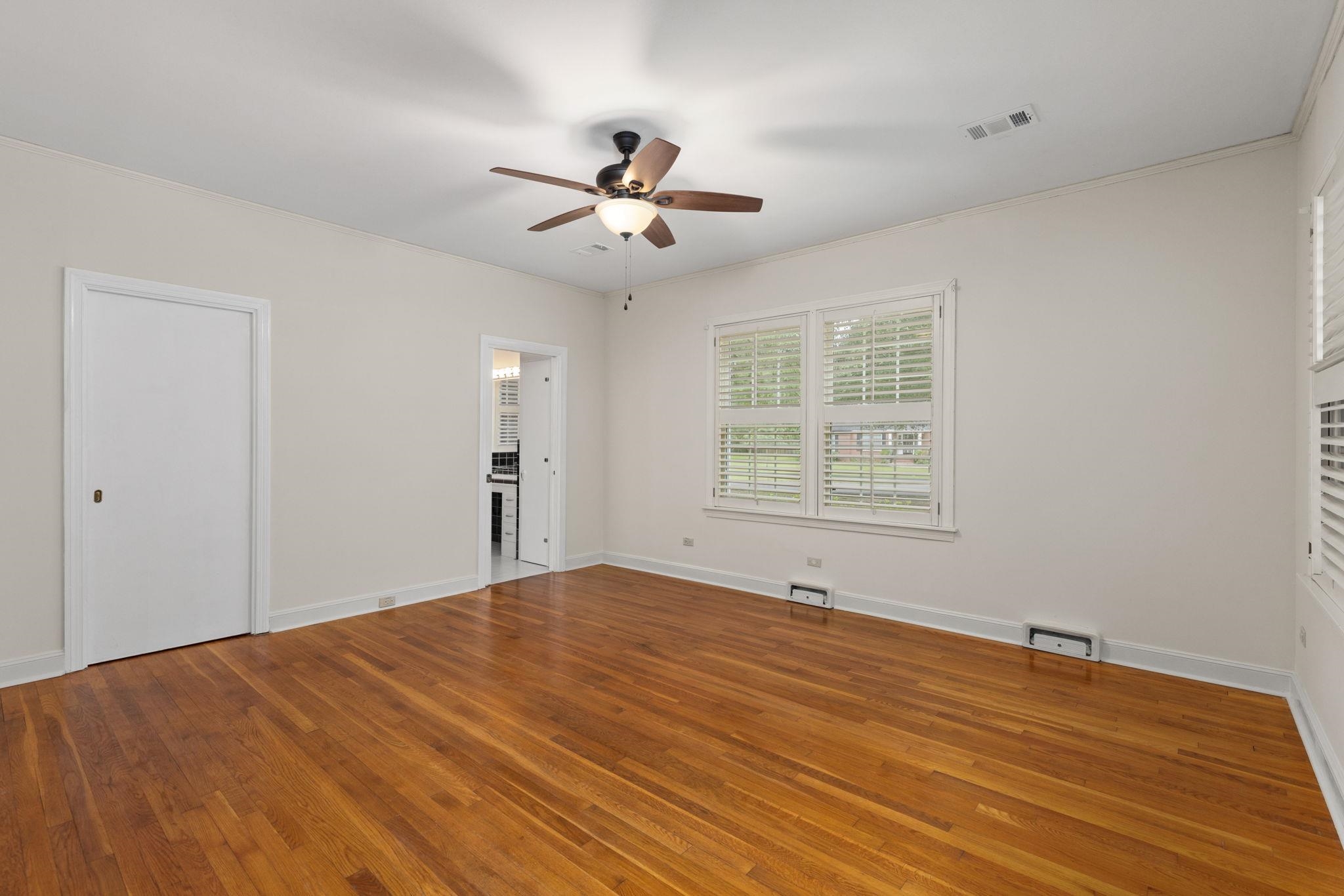 1906 Willow Road Corinth, MS 38834 - Photo 20 of 40 a view of an empty room with a window