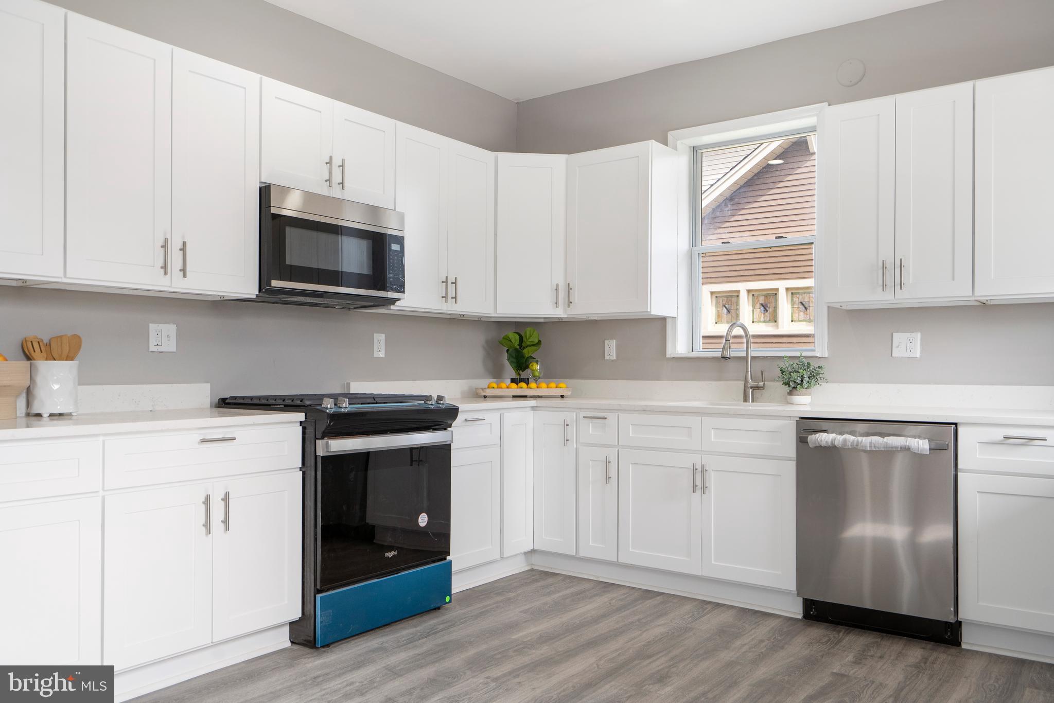 4009 Chatham Road Baltimore, MD 21207 - Photo 13 of 36 Meal Preps are Easy with Tons of Counter Space