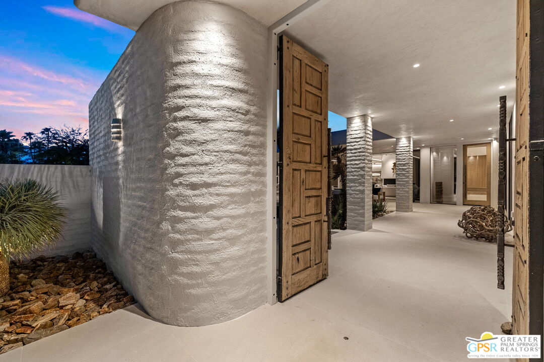 71000 Tamarisk Lane Rancho Mirage, CA 92270 - Photo 11 of 58 a view of water heater room