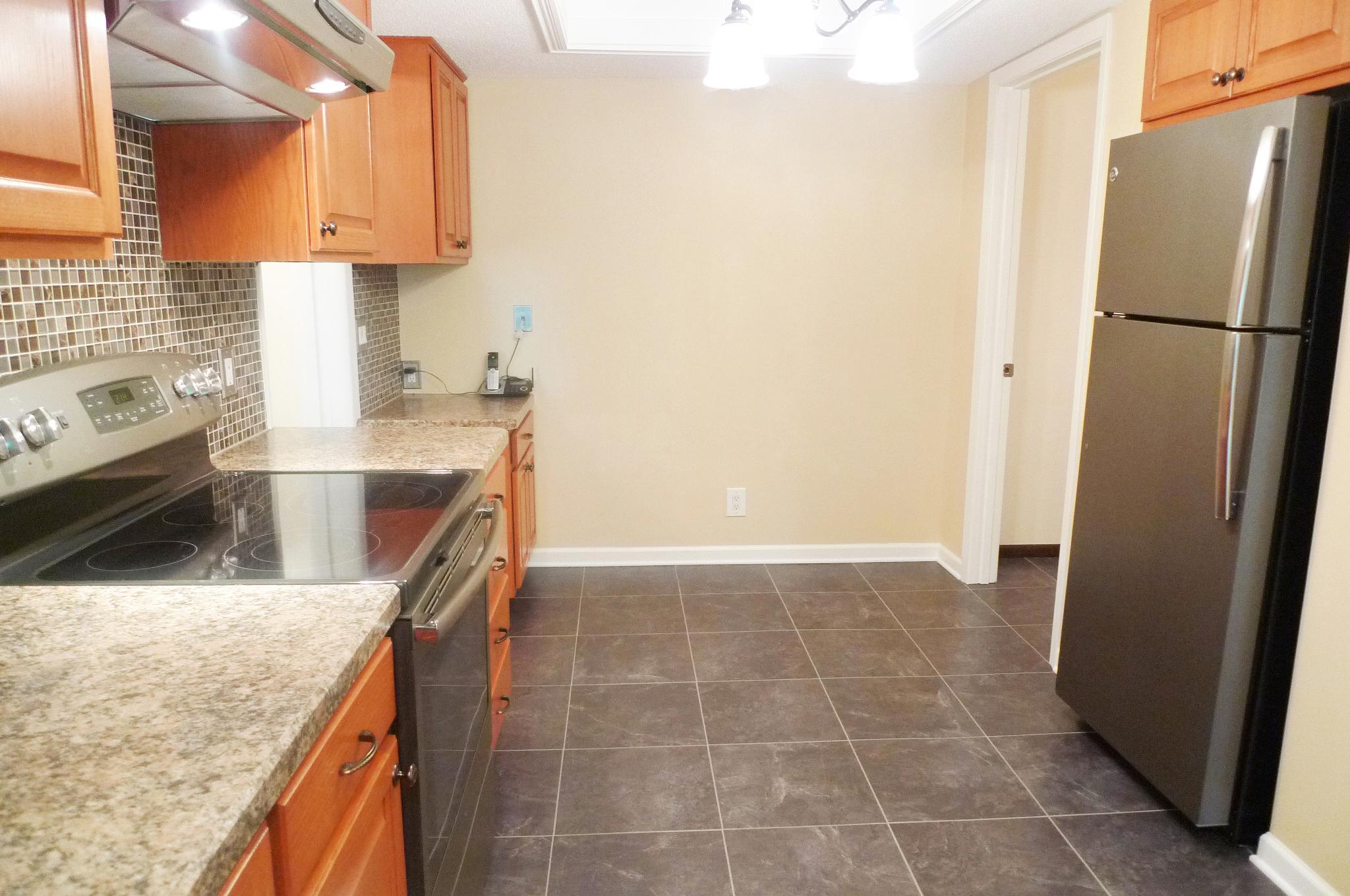 8549 Irwin Road, Unit 232 Bloomington, MN 55437 - Photo 9 of 42 Gallery Image 9