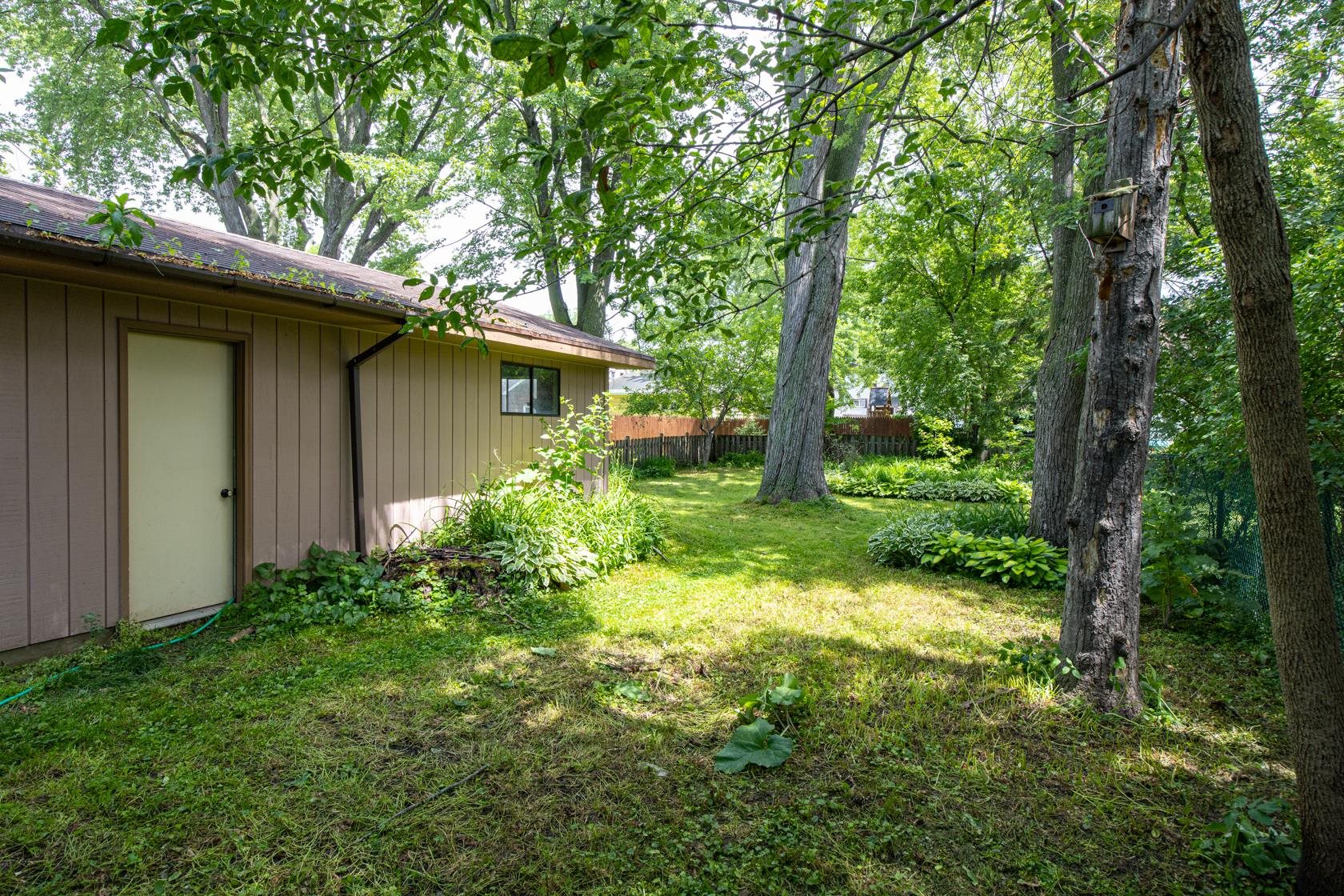 1416 North Superior Street Appleton, WI 54911 - Photo 20 of 27