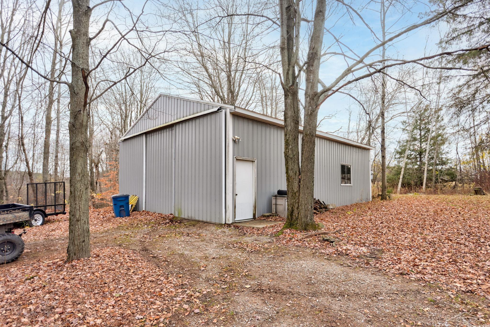 1634 East Mannsiding Road Harrison, MI 48625 - Photo 21 of 25