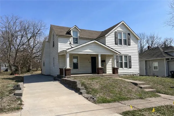 $235,000 | 801 North Osage Street, Independence, MO 64050