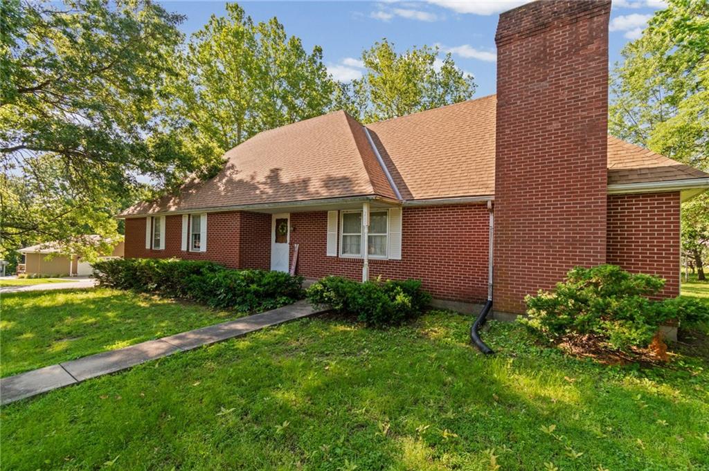 211 Rothrock Avenue Richmond, MO 64085 - Photo 22 of 32