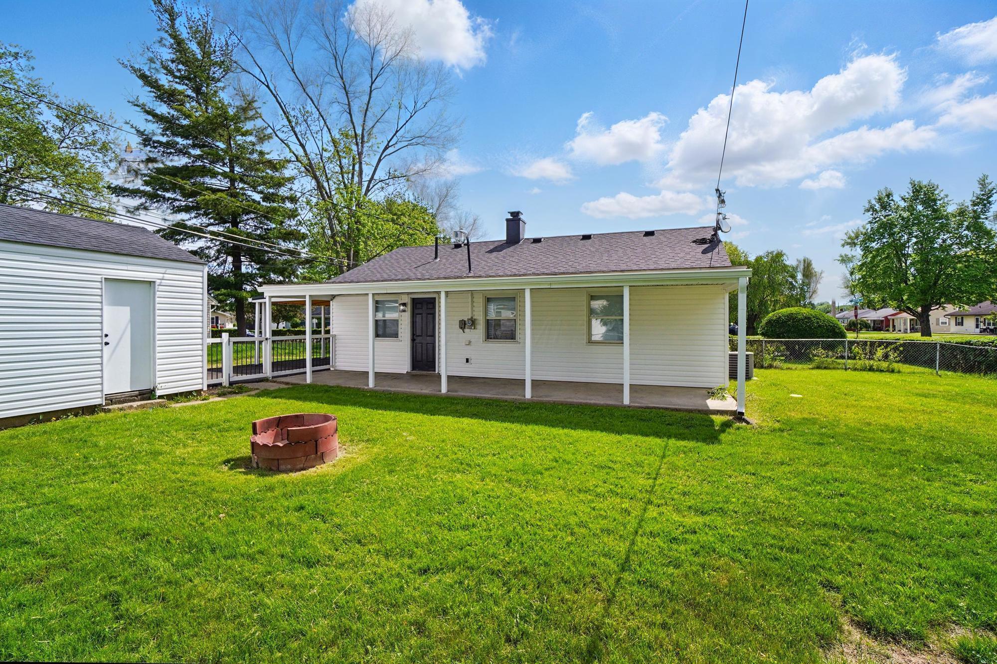 4561 St Rita Lane Columbus, OH 43213 - Photo 27 of 34 Rear yard