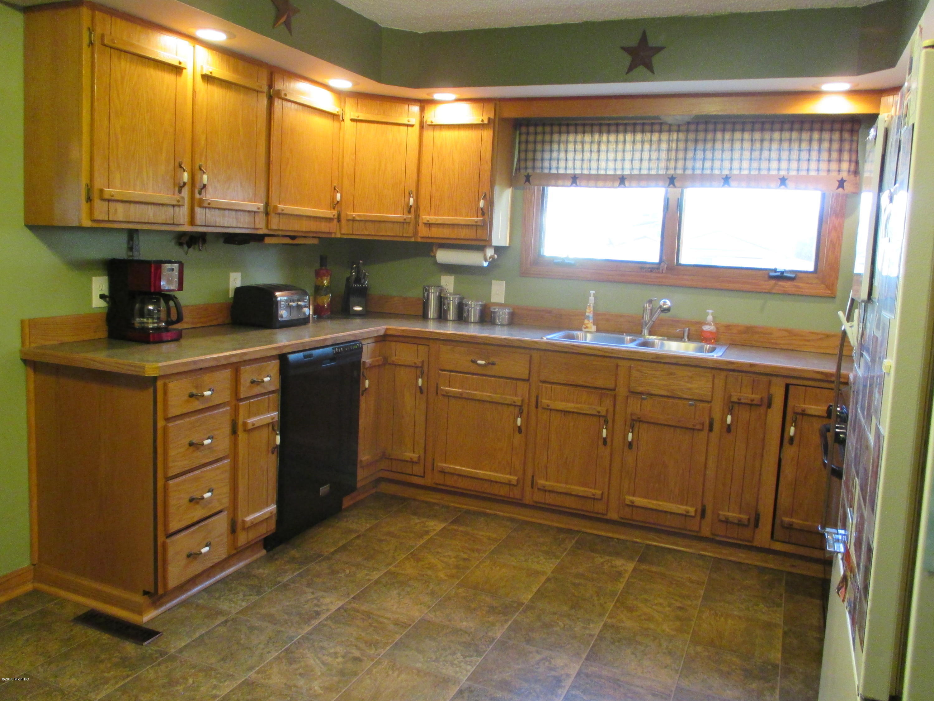 3318 South Dangl Road Muskegon, MI 49444 - Photo 19 of 39 IMG_0979