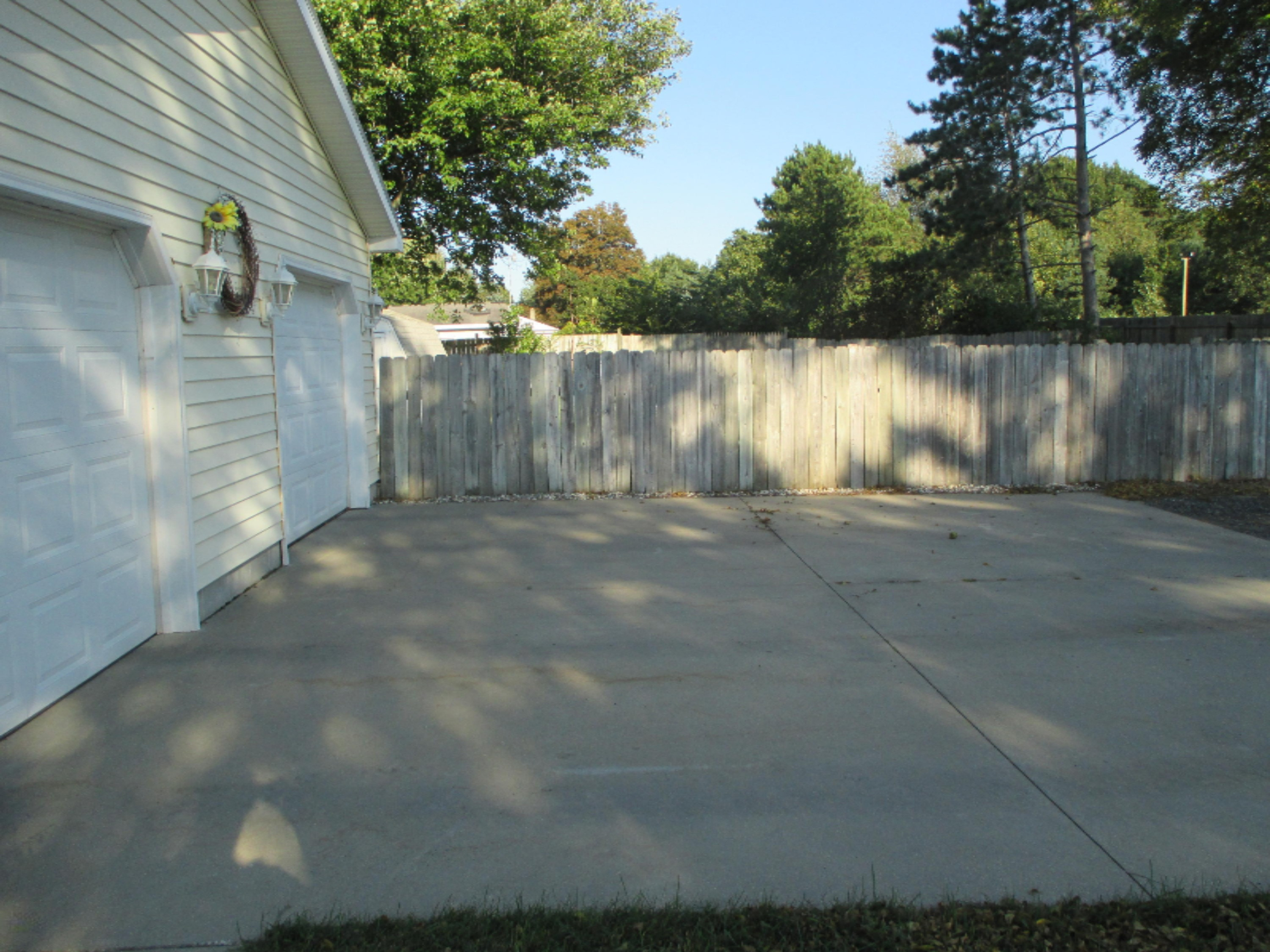 3318 South Dangl Road Muskegon, MI 49444 - Photo 7 of 39 IMG_0950