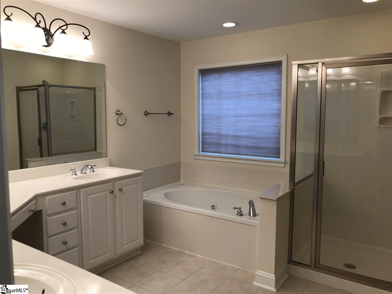 2 Barnstable Court Greer, SC 29650 - Photo 14 of 20 Gallery Image 14