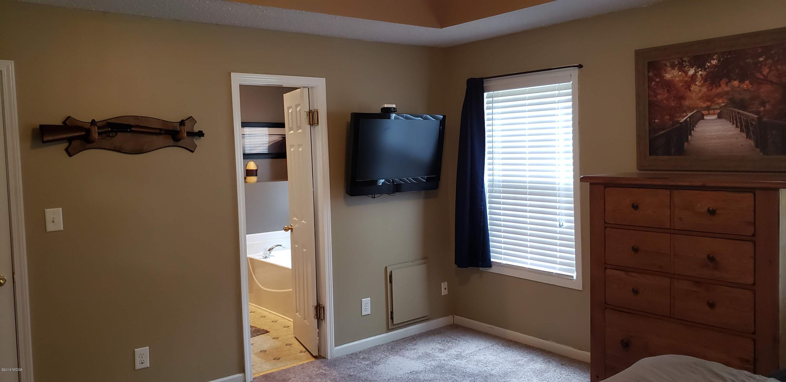670 Chapman Road Macon, GA 31211 - Photo 23 of 37 20190619_125744