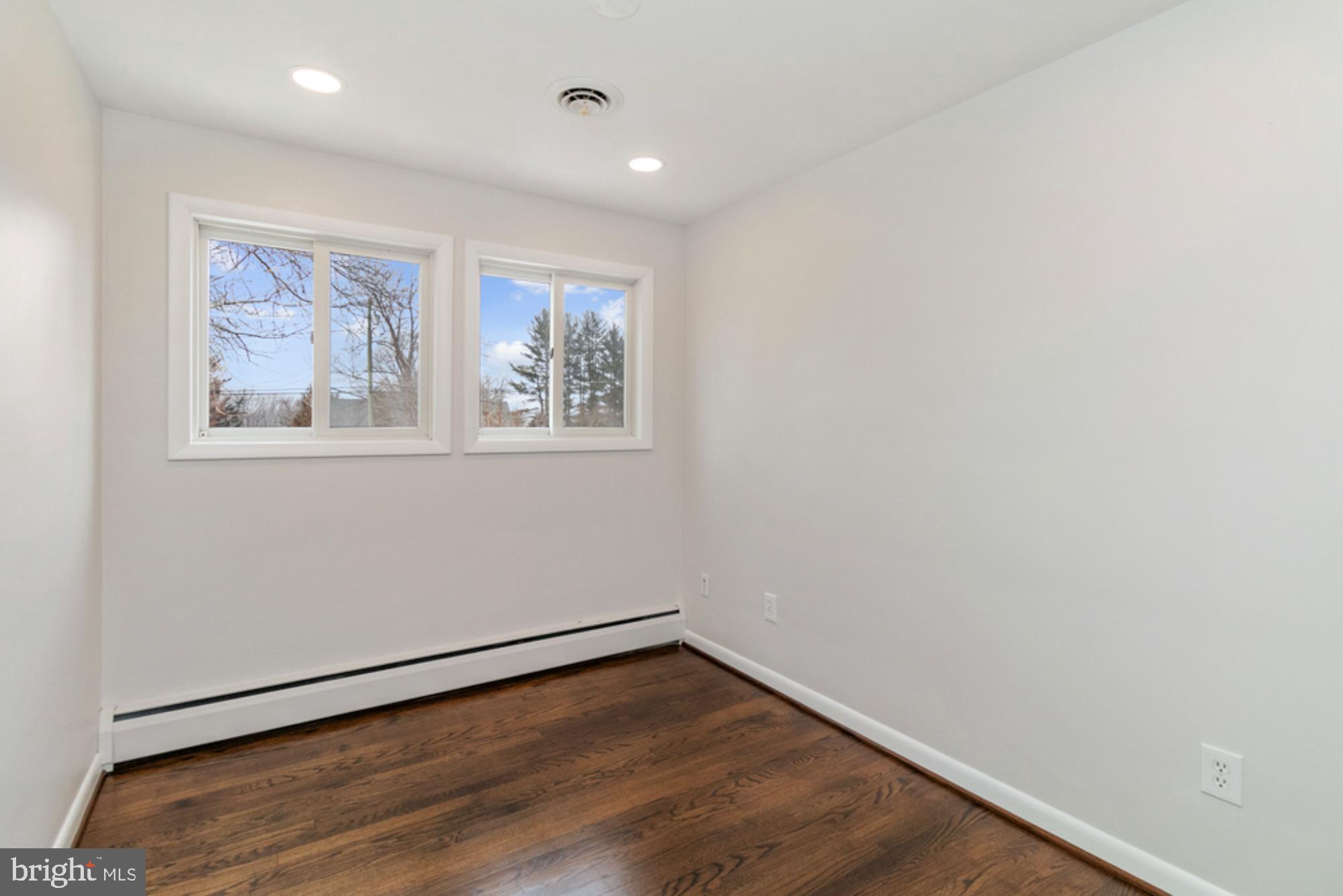 2414 Stanwick Road Phoenix, MD 21131 - Photo 28 of 51 bedroom #3