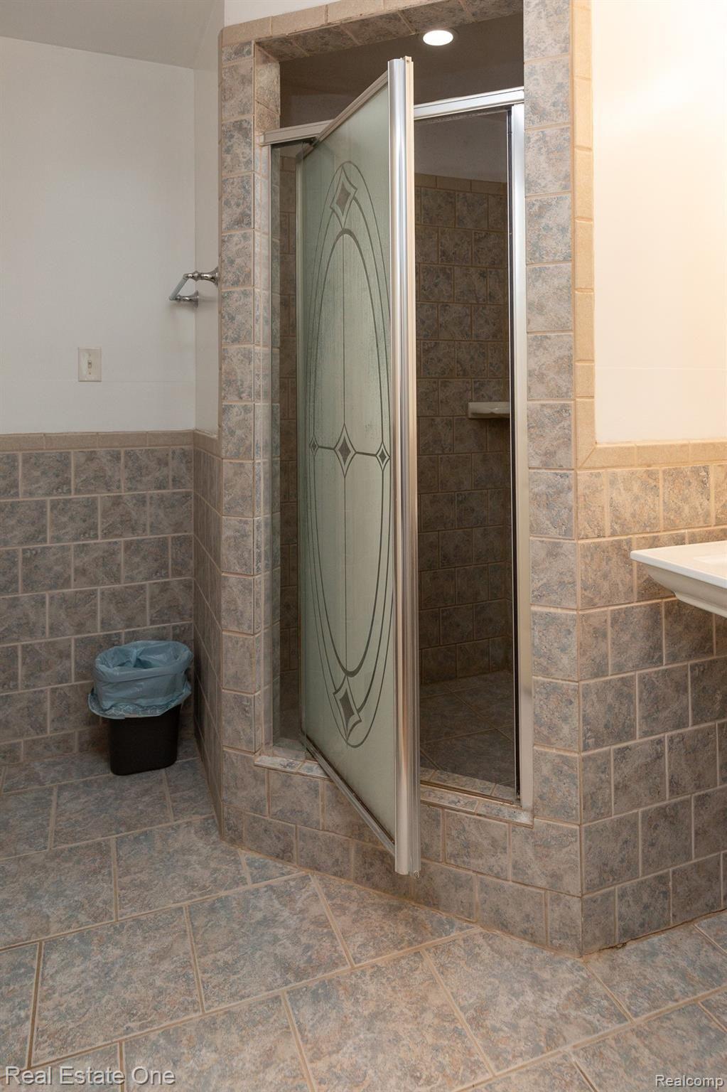 13345 Grafton Road Carleton, MI 48117 - Photo 18 of 34 13345GraftonRd-18.jpg