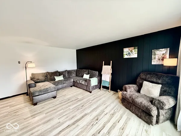 $210,000 | 8433 East Milner Avenue, Terre Haute, IN 47803