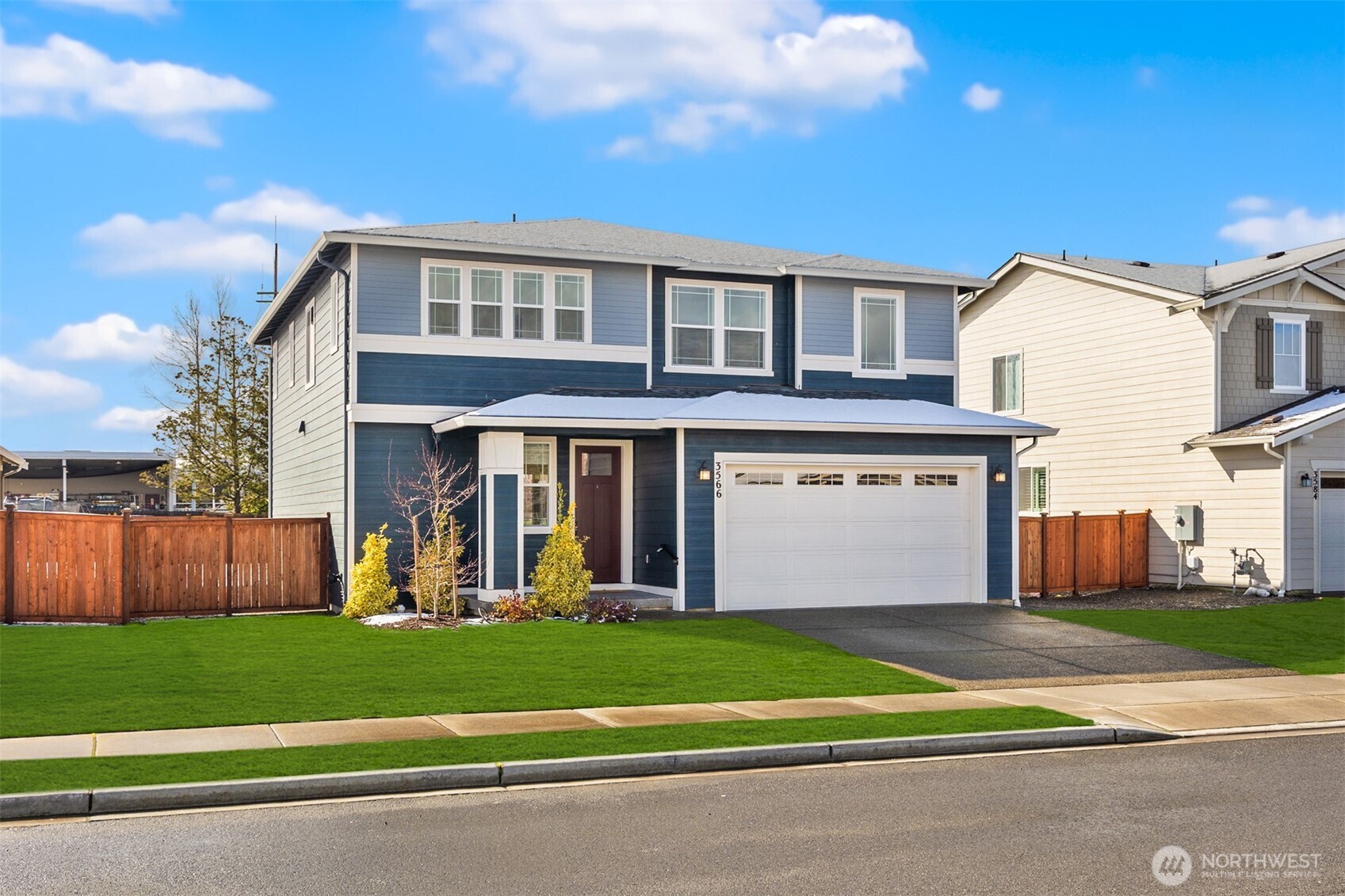 3566 Edith Avenue Enumclaw, WA 98022 - Photo 2 of 39