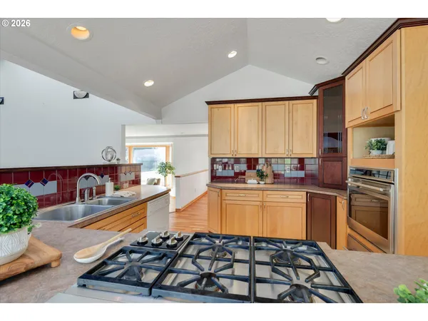 $840,000 | 17271 Old Mehama Road Southeast, Stayton, OR 97383