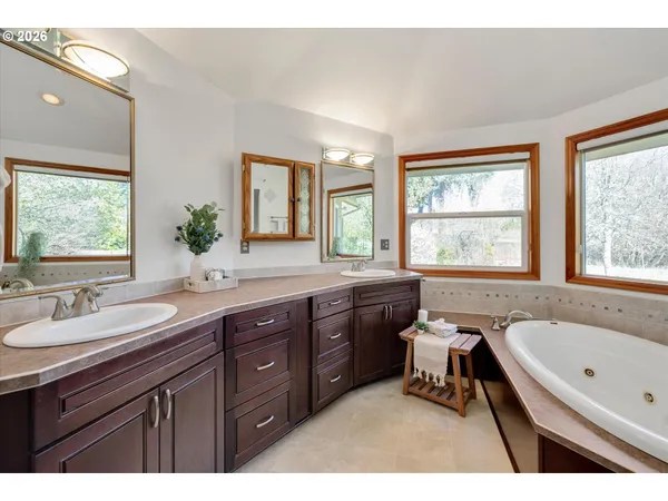 $840,000 | 17271 Old Mehama Road Southeast, Stayton, OR 97383