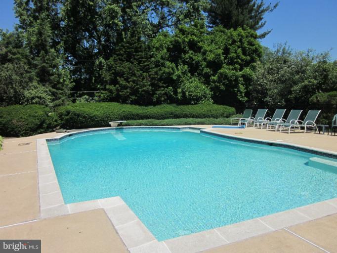 314 Valley Court Road Lutherville-Timonium, MD 21093 - Photo 7 of 30 Pool